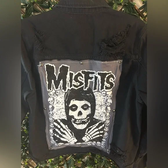 UPCYCLED one of a kind, MISFITS Music Denim Jacket - Picture 4 of 6